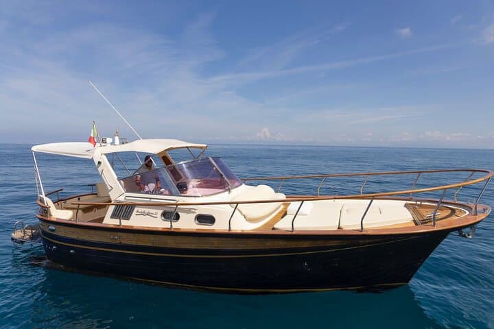 Private Gozzo Cruise Around Ischia: Full-Day Boat Excursion with Snorkeling & Thermal Stops