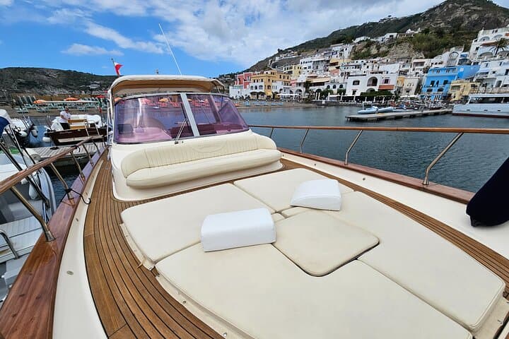 Private Gozzo Cruise Around Ischia: Full-Day Boat Excursion with Snorkeling & Thermal Stops photo 3