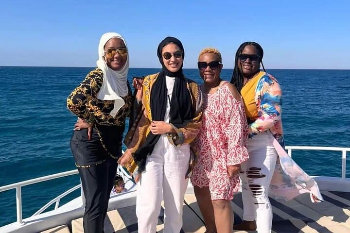Full-Day Red Sea Escape from Cairo: Snorkel, Dive & Relax at Ain Sokhna photo 2
