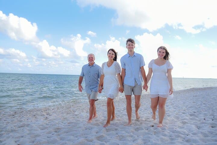 Key West Resort & Beach Photo Shoot — Couples and Family Session photo 3