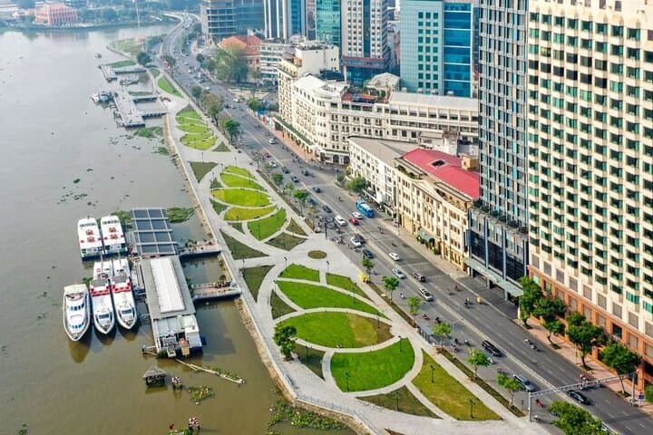 Full Day Saigon City Highlights: Notre-Dame, War Remnants & Saigon River Waterbus photo 2