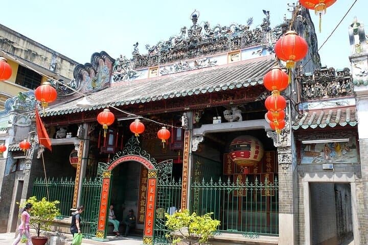 Full-Day Ho Chi Minh City Cultural Highlights Private Tour — Notre Dame, War Remnants & Cho Lon photo 3