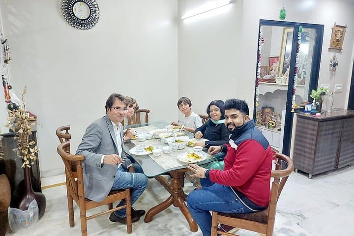 Delhi Home Cooking Class with Indian Mom — Learn, Cook & Dine in a Local House photo 4
