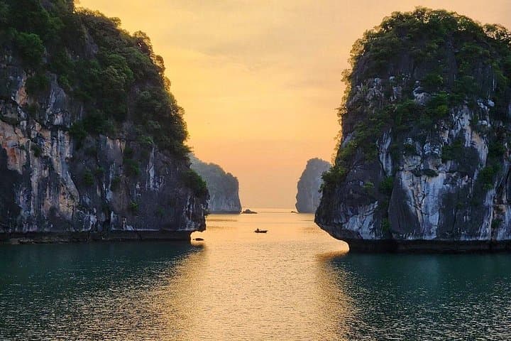 Lan Ha Bay Sunset Boat Tour from Cat Ba: Kayak, Swim & Sunset Party photo 1