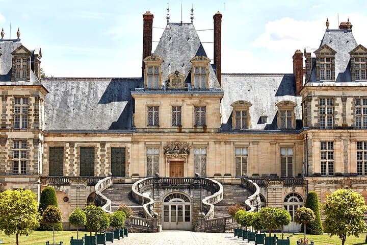 Half-Day from Paris: Explore Château de Fontainebleau & Barbizon’s Painterly Streets photo 5