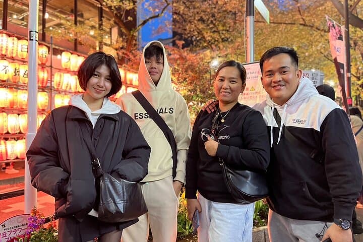 Osaka Full-Day Customized Walking Tour: Food, Nightlife & Hidden Streets photo 6