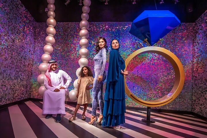 Madame Tussauds Dubai: Skip-the-Line Private Photographer Experience photo 4