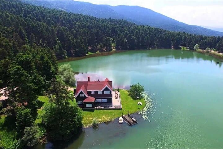 Sapanca Lake to Abant: 2-Day Private Nature Tour from Istanbul