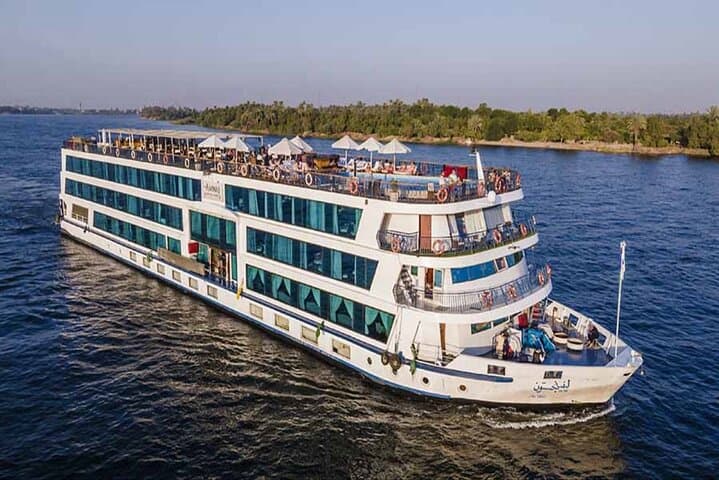 8-Day Egypt Tour: Pyramids, Nile Cruise & Ancient Luxor Highlights