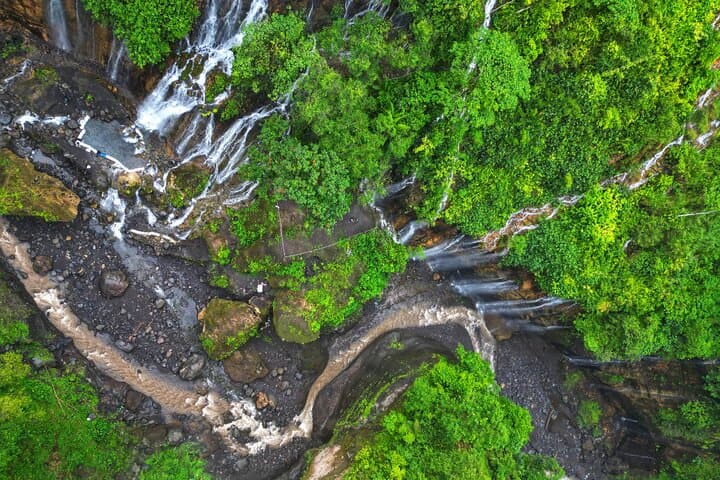 Tumpak Sewu Waterfall Day Trip from Malang — Private 1-Day Tour photo 4
