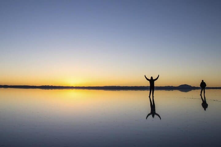 Uyuni Salt Flats by Flight from La Paz — 3-Day Salt-Hotel & Tunupa Volcano Experience photo 3