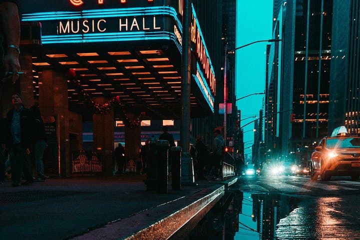 Walk Through The Godfather: New York Movie Locations Private Tour photo 4