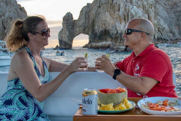 Cabo in 60 Minutes: 33ft Luxury Yacht Cruise to El Arco & Sea Lions photo 5