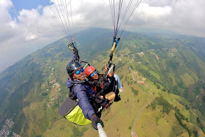Tandem Paragliding Over Medellín: San Félix at 3,000 m