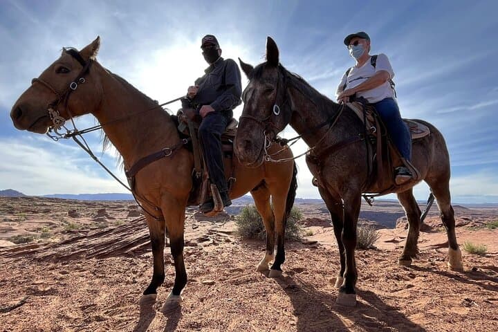 Horseback Ride to Horseshoe Bend: Navajo-Guided 1-Hour Trail Experience Near Page, AZ photo 4