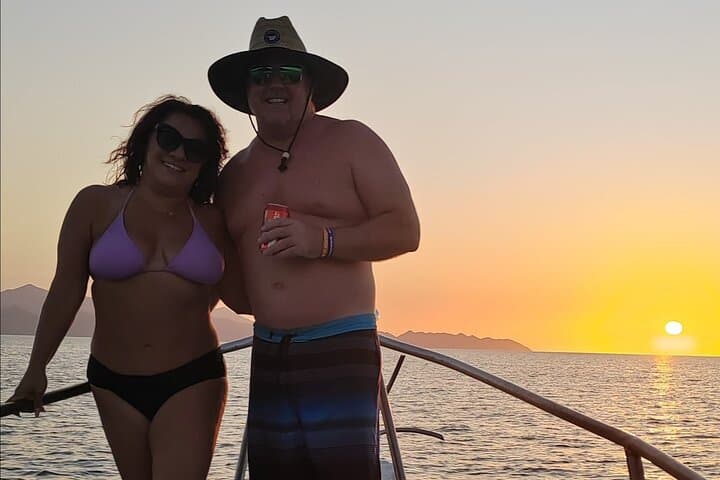 Sunset Snorkel Cruise from Playa Flamingo — Octopus, Turtles & Whales photo 6
