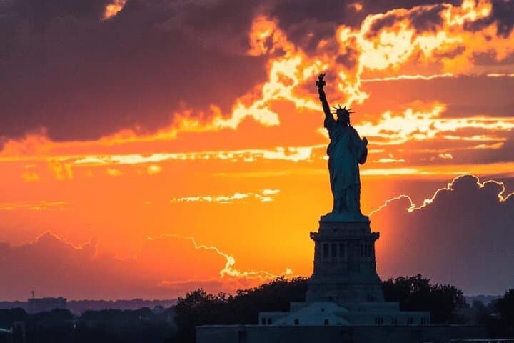App-Guided Statue of Liberty & Ellis Island Tour: Self-Paced Ferry and Museum Experience photo 4