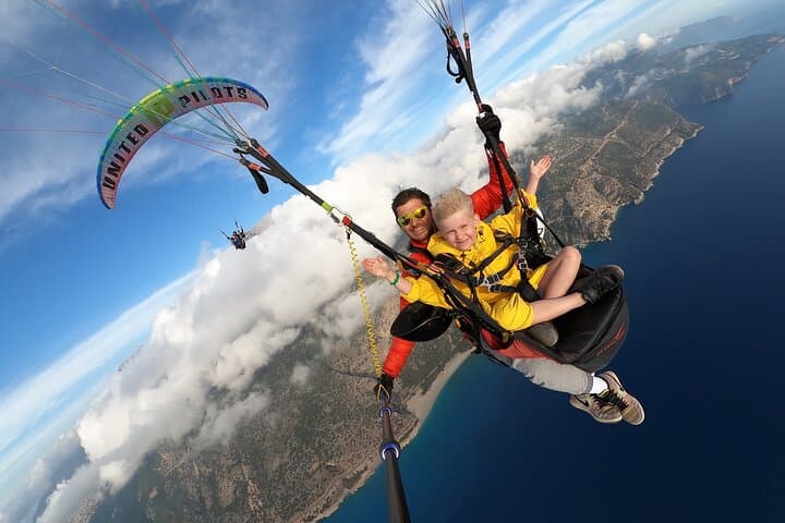 Soaring Babadag: Tandem Paragliding Over Ölüdeniz's Blue Lagoon