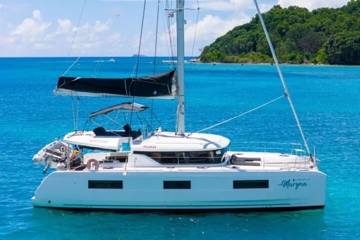7-Day Catamaran Cruise Seychelles: Praslin, Curieuse & La Digue aboard Lagoon Maryna 46