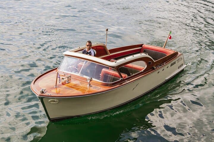 Classic 1-Hour Wooden Boat Cruise on Lake Como: Villas, Views & History photo 2