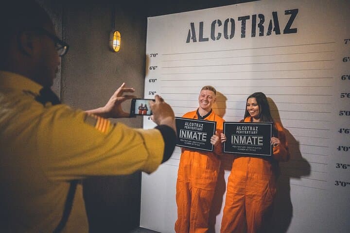 Alcotraz Prison Cocktail Experience: Immersive Speakeasy in Bristol photo 3