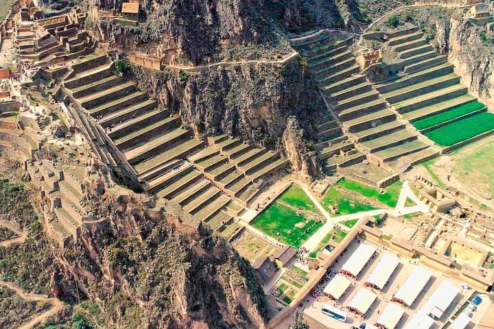 Sacred Valley Tour & Lunch: Pisac, Urubamba and Ollantaytambo to Machu Picchu photo 2