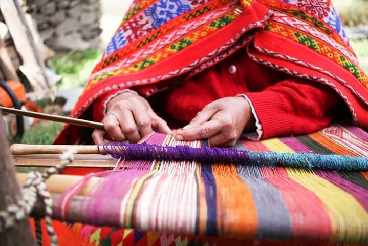 Sacred Valley Tour & Lunch: Pisac, Urubamba and Ollantaytambo to Machu Picchu photo 3
