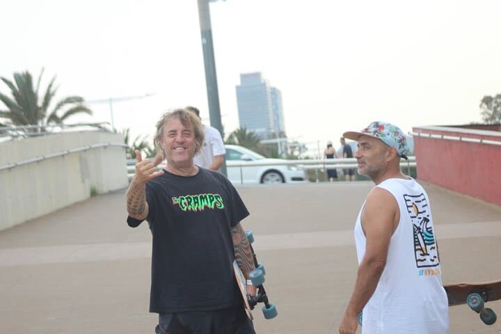 Learn Surfskate at Mar Bella Beach — Barcelona Coastal Skate Classes photo 4