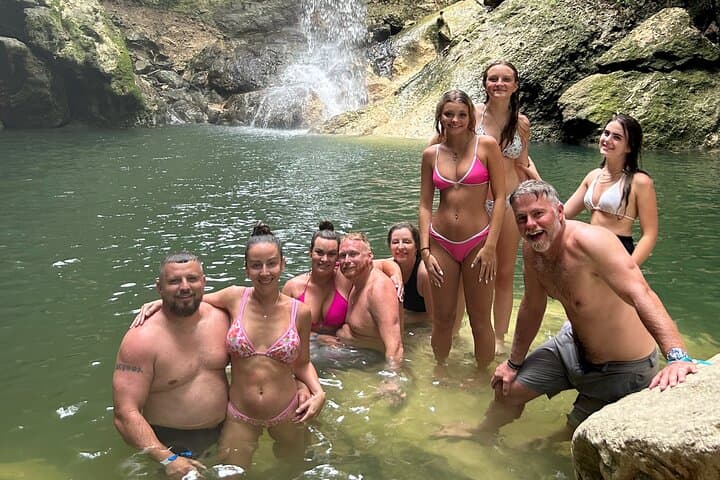 Cueva del Indio to Gozalandia: Full-Day Coastal Cave, Waterfall & Snorkel Tour in Puerto Rico photo 4