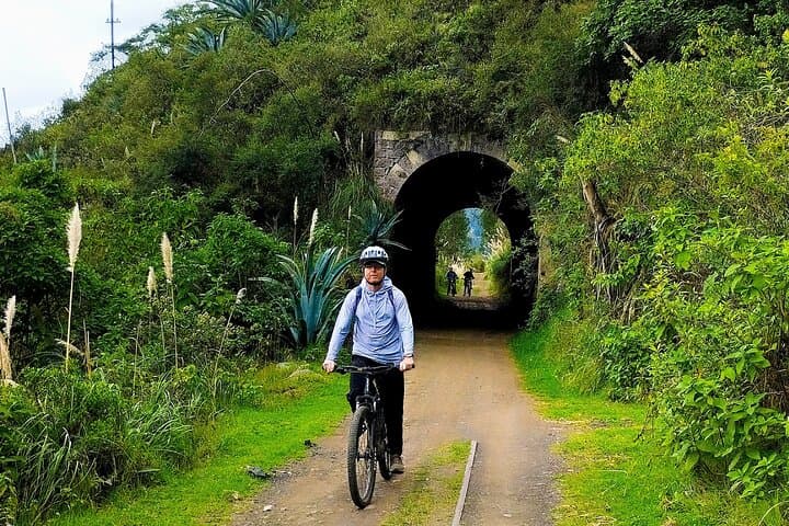 Rails to Trails Bike Tour from Cuenca — Ride the Old Ecuadorian Rail Line to El Tambo