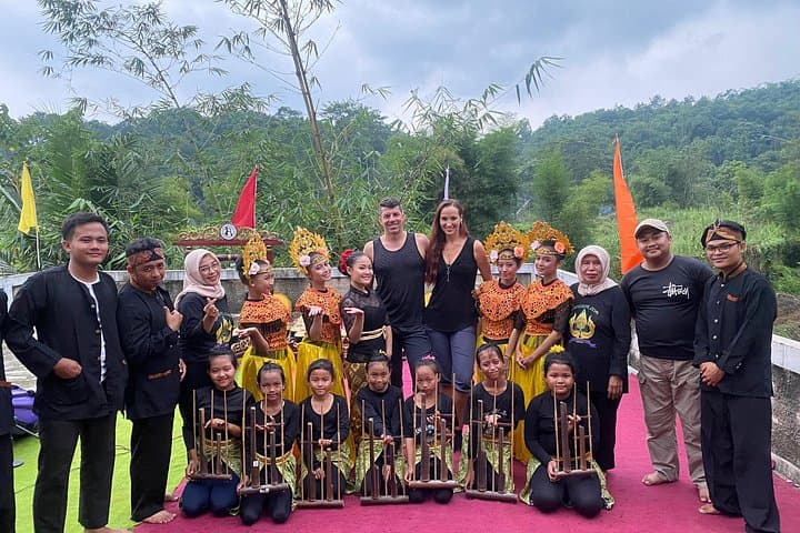 Bogor Cultural Performance and Waterfall Day Trip from Jakarta photo 4