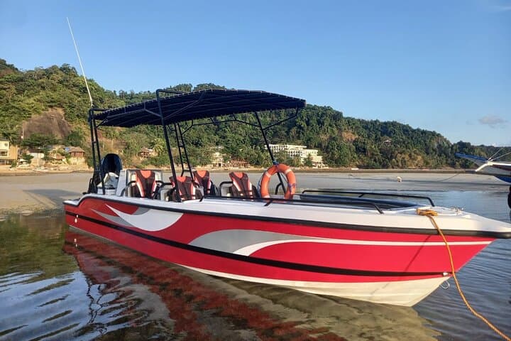 Half-Day Speedboat Island Hopping in El Nido: Big Lagoon, Hidden Beach & Private Star Beach