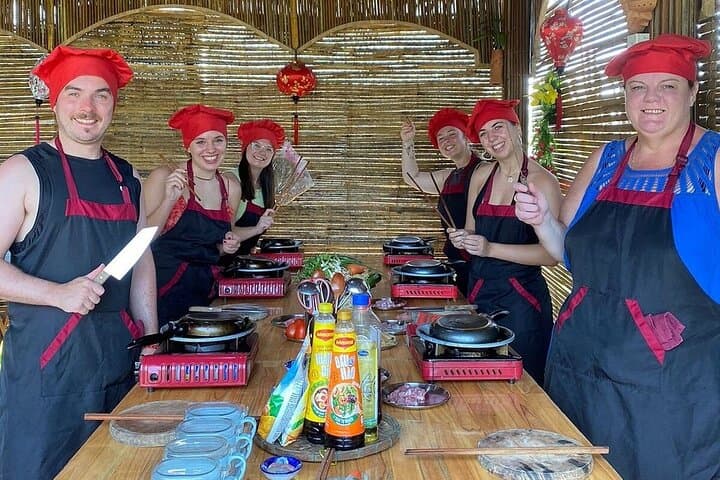 Hoi An Coconut Adventure: Basket Boat and Cooking Class in Cam Thanh