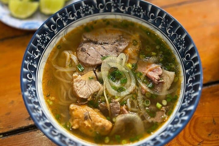 Hoi An Street Food Walking Tour: Authentic Culinary Adventure photo 5