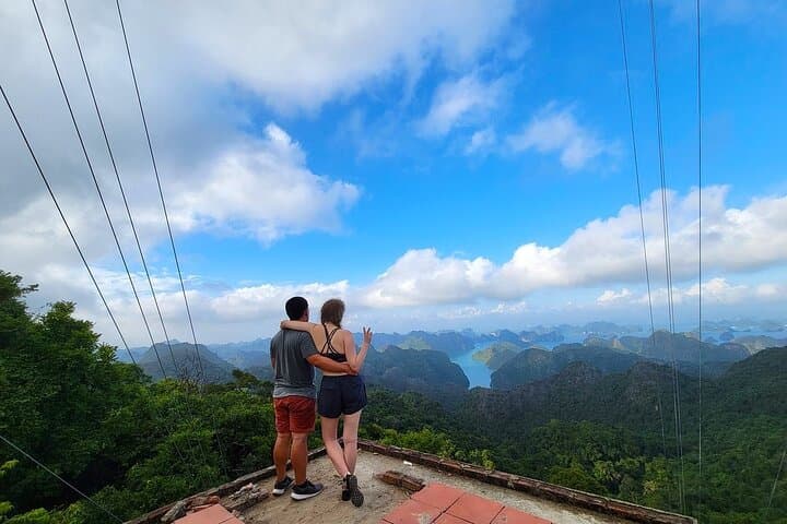 Cat Ba National Park Full-Day Trek and Kayak Adventure