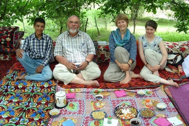 7-Day Village-to-Village Hike in Uzbekistan’s Nuratau Mountains