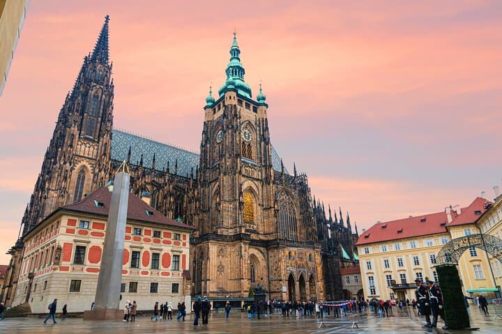 Prague Castle Day Trip from Bratislava: Private Full-Day Tour