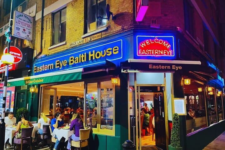Jack the Ripper Walking Tour in Whitechapel with Brick Lane Curry