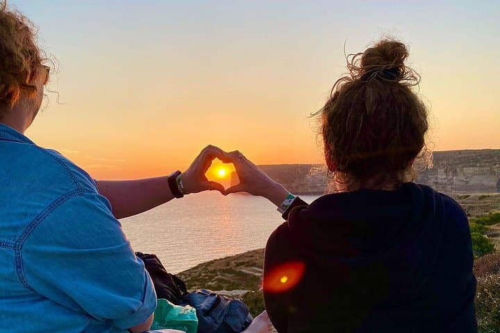 All-Inclusive Sunset Tuk Tuk Tour to Gozo & Blue Lagoon (Comino) photo 3