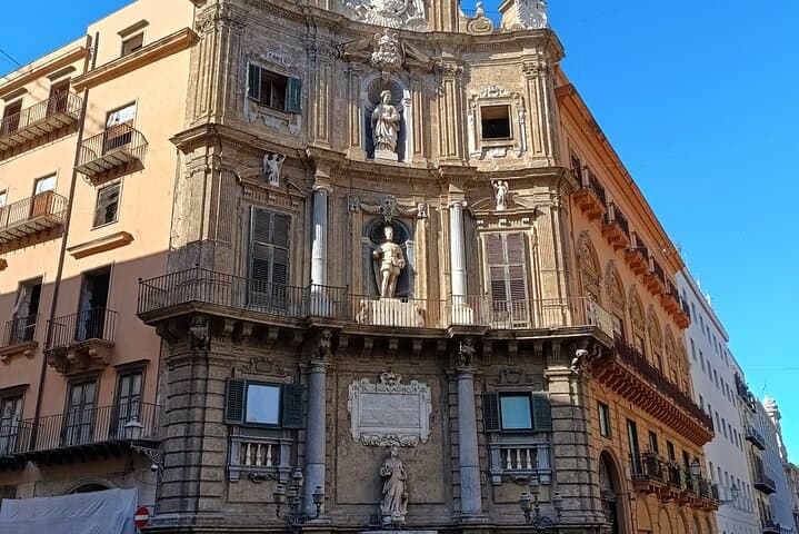 Palermo City Centre Scavenger Hunt: Self-Guided Walking Tour & Sights photo 2