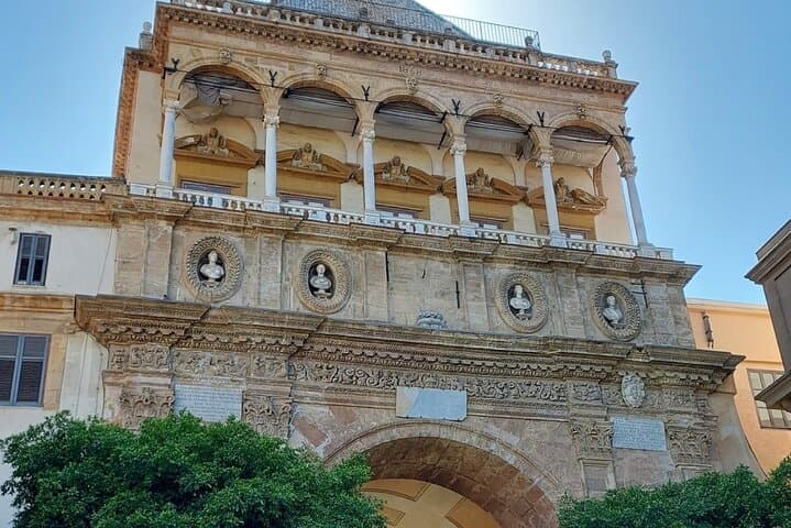 Palermo City Centre Scavenger Hunt: Self-Guided Walking Tour & Sights photo 4