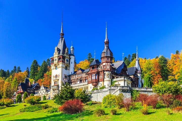 Private Bucharest Day Tour to Bran Castle, Peleș Castle & Brașov — A Practical Guide photo 6