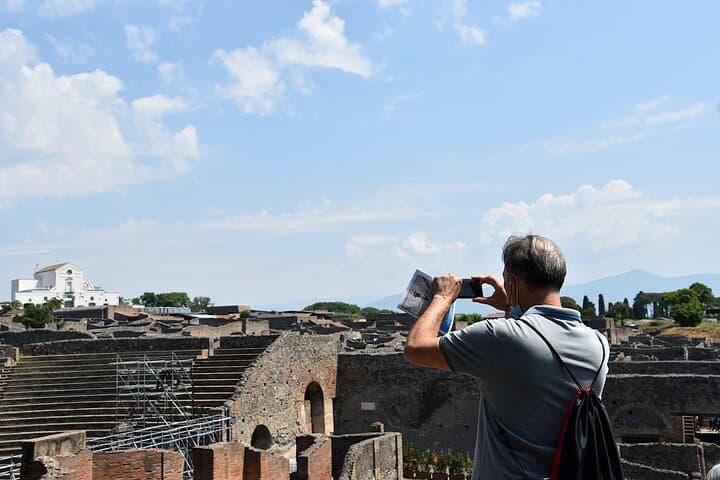 Skip-the-Line Pompeii Half-Day Tour with Archaeologist Guide photo 5
