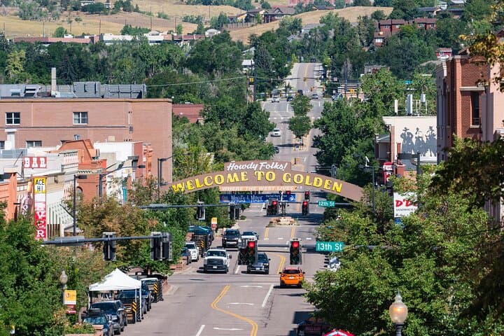 Private Jeep Tour: Red Rocks, Dinosaur Ridge & Lookout Mountain from Denver photo 4