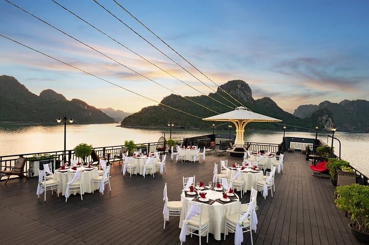 5-Star Halong Bay & Lan Ha Bay Luxury Cruise — 2D1N from Hanoi photo 4