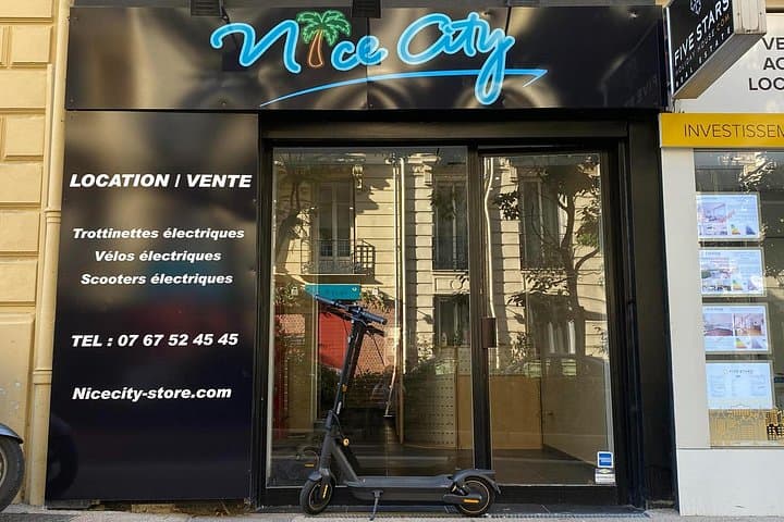Electric Scooter Rental in Nice: Cruise the Promenade and Old Town photo 3