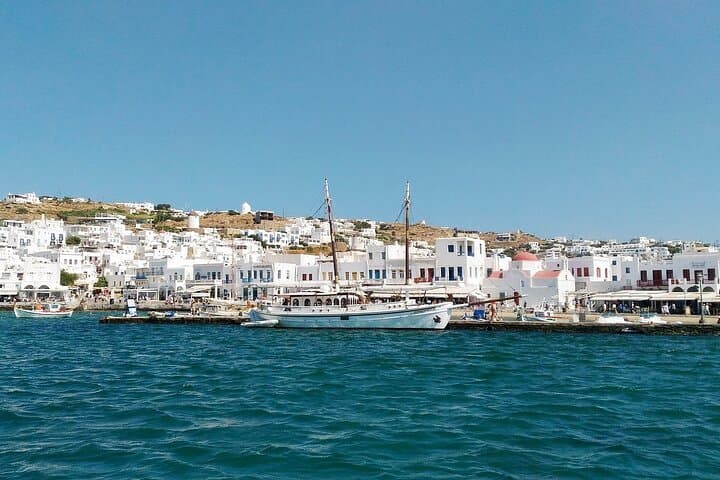 Classic 8-Day Greece: Athens, Mykonos & Santorini Island-Hopping photo 5