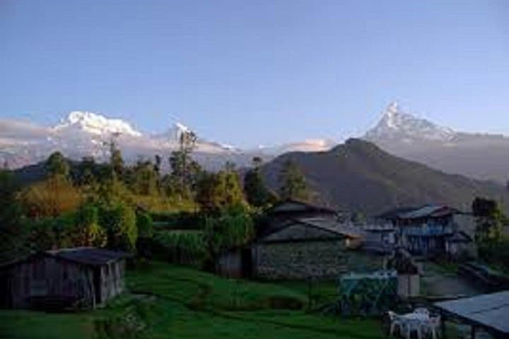 Half-Day Hike from Pokhara Lakeside to Sarangkot: Sunrise Views Over Annapurna photo 4