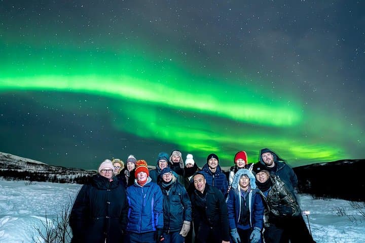 Tromso Aurora Chase: Minibus Northern Lights Tour with Thermal Suit and Photos photo 3