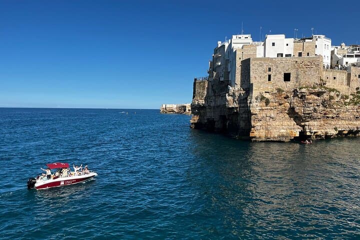 Polignano a Mare Caves Boat Tour with Aperitif — 2-Hour Coastal Cruise photo 4